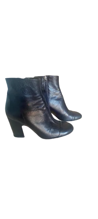 Zara Deri Bot 